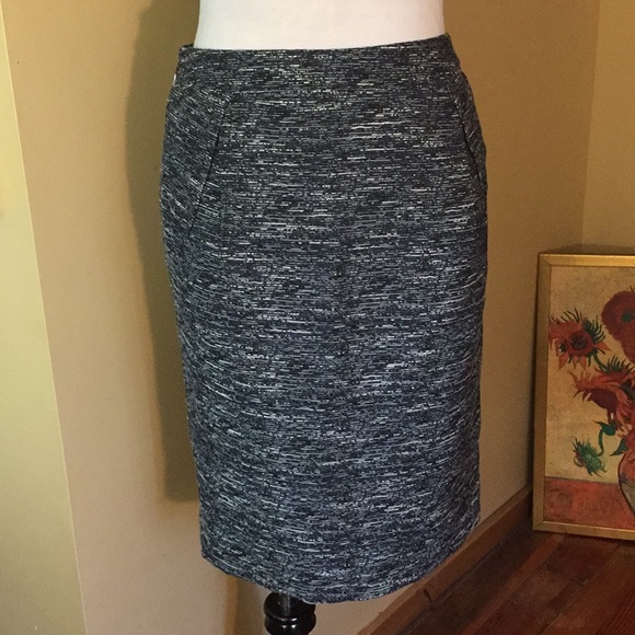TOMMY HILFIGER Size 4 Pencil NUBBY Blue-White -Black Tweed-Look Career $148 NEW - Picture 10 of 16